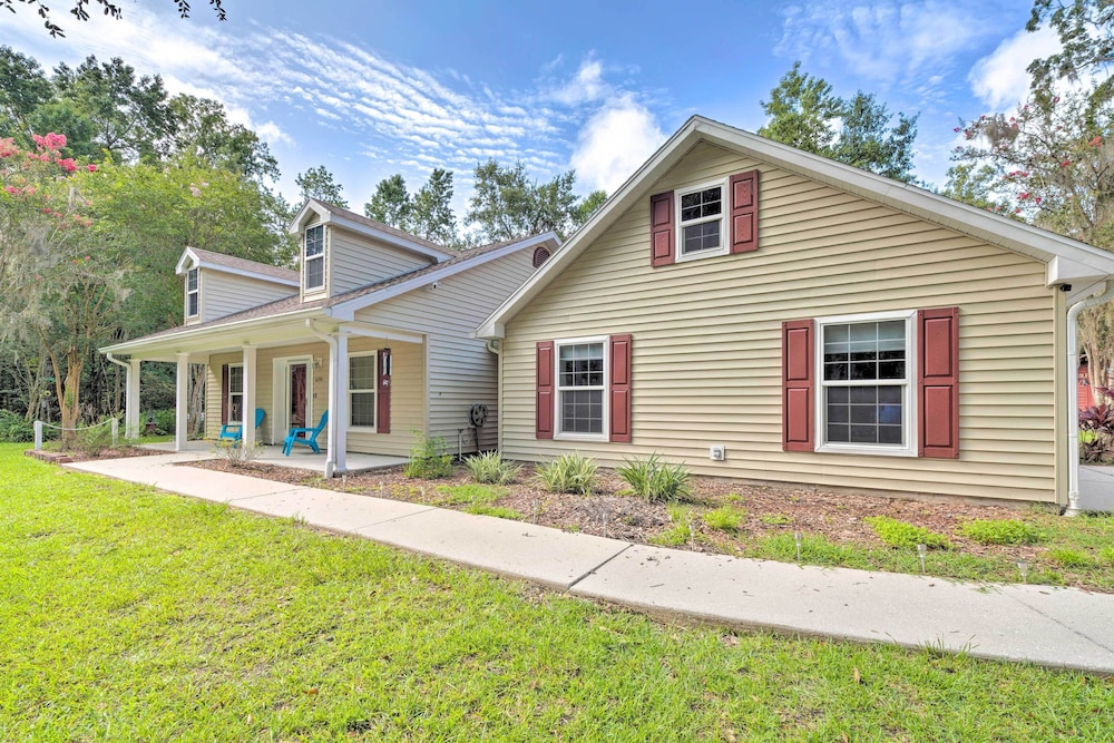 Brooksville Home w/ Lanai ~ 15 Min to Downtown! view 3