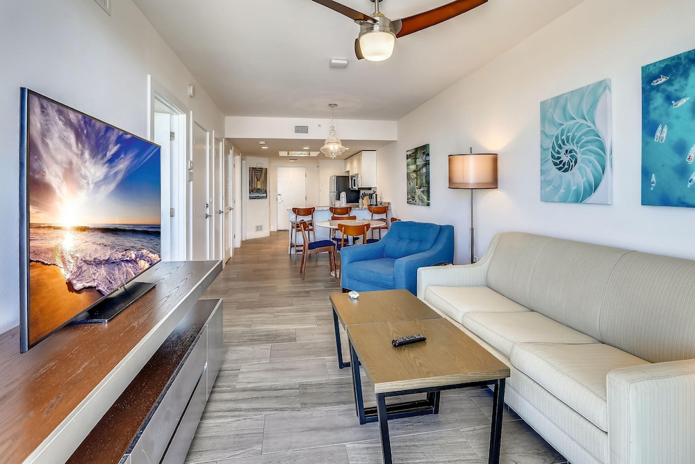 Oceana 202 West