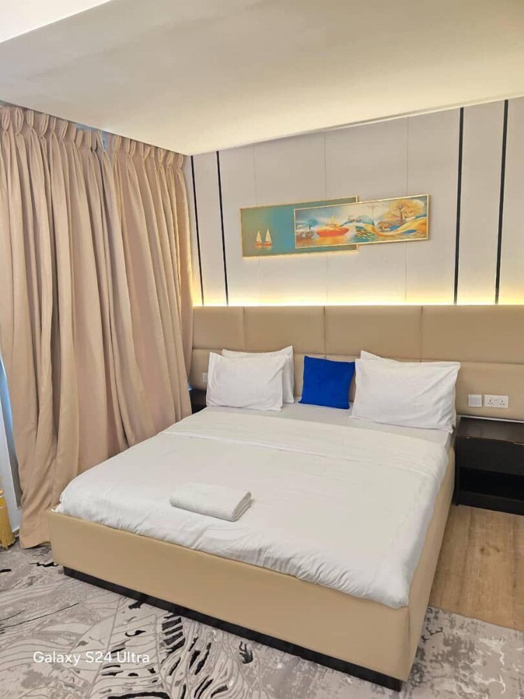 2beroom Apartments in Eko Atlantic City