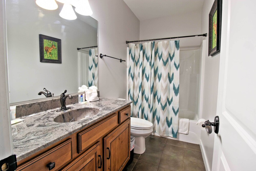 Pet-friendly Smoky Mountain Retreat w/ Game Room! view 3