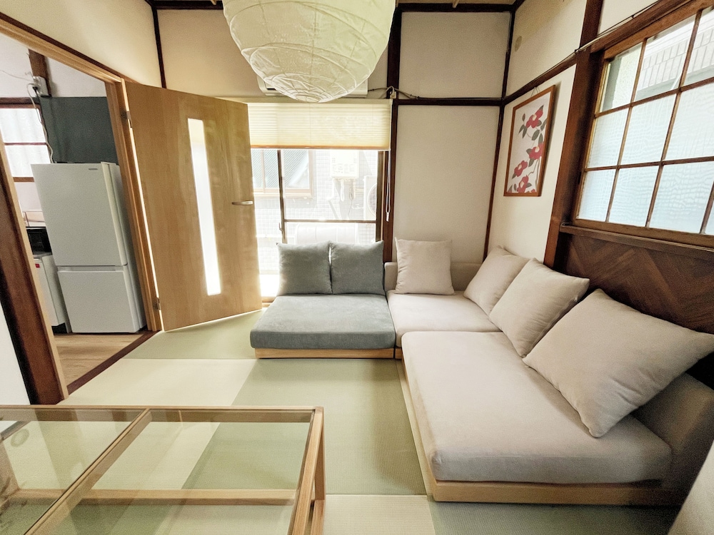 Yayoicho 1 House