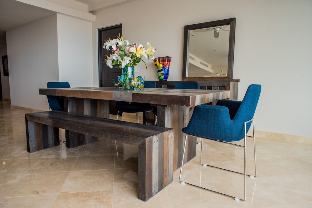 Cascadas de Pedregal 711 3 BR by Casago
