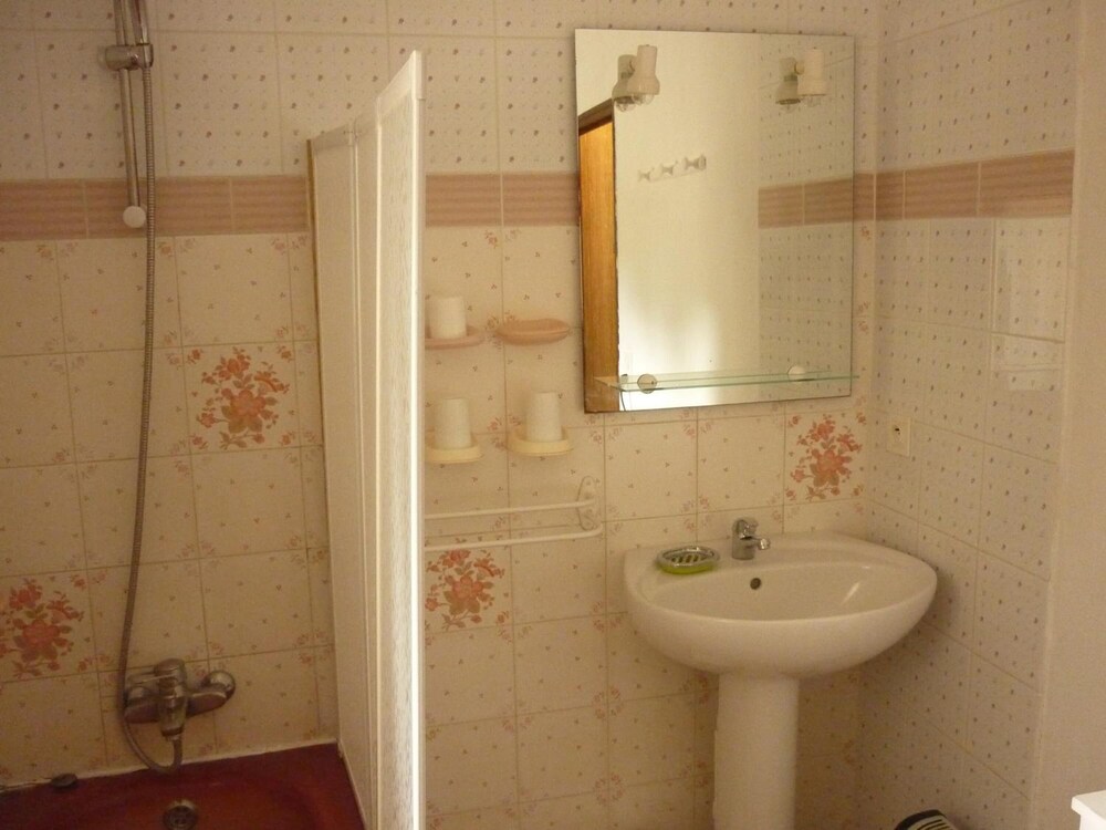 Photo 32