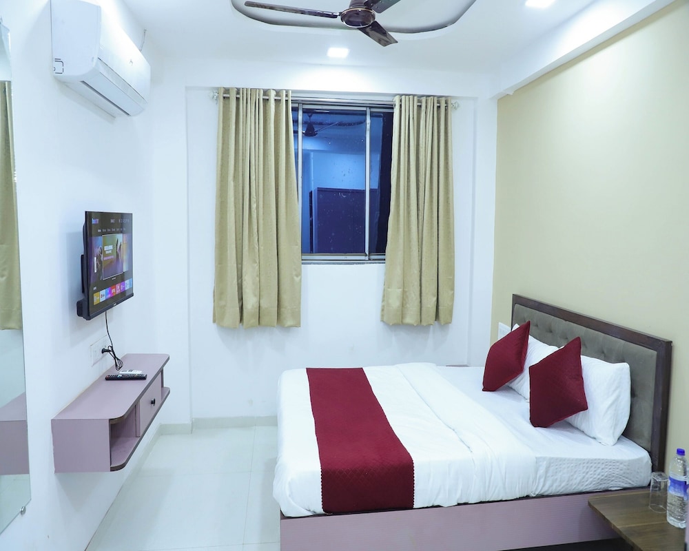 Hotel Devanshri Rooms & Restaurant