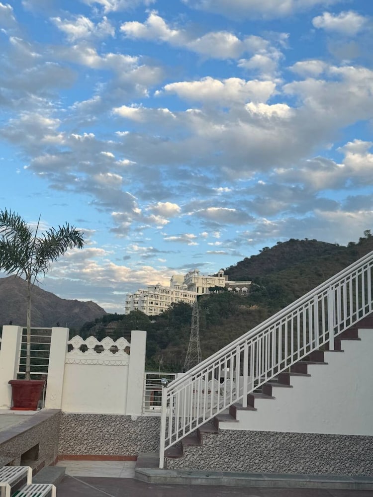 Hotel Rudrakripa