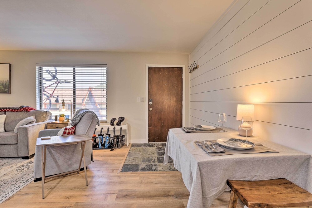 Modern Condo w/ Mtn Views: Near Dillon Reservoir!