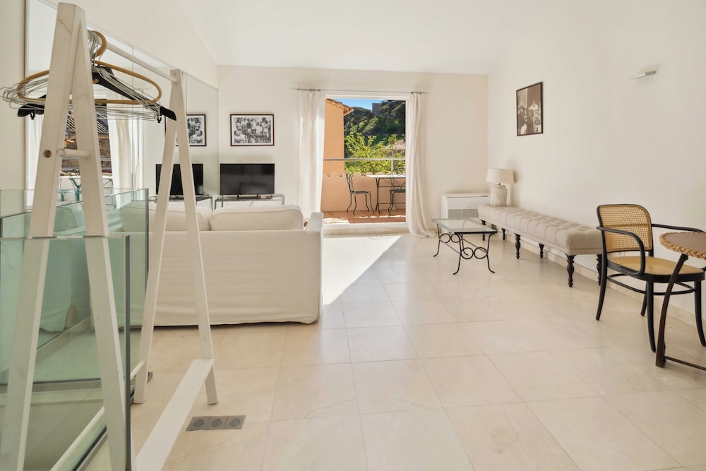 Charming Apartment - 1br- Saint-tropez