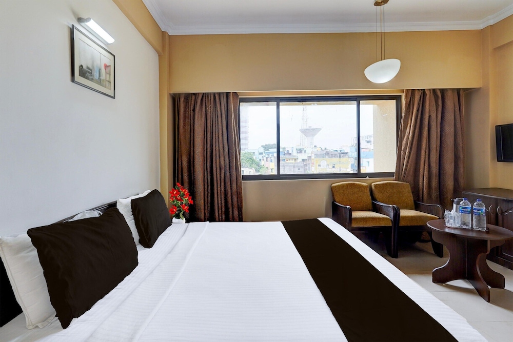 Super Townhouse Koyambedu Royal Plaza