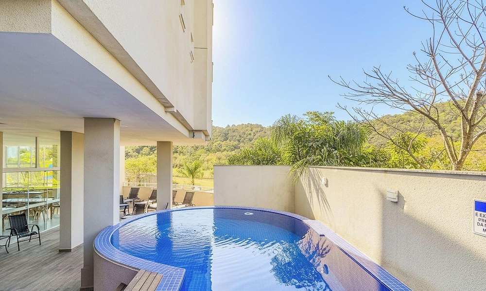 Your Complete Stay Just Minutes From the sea in BC Stls