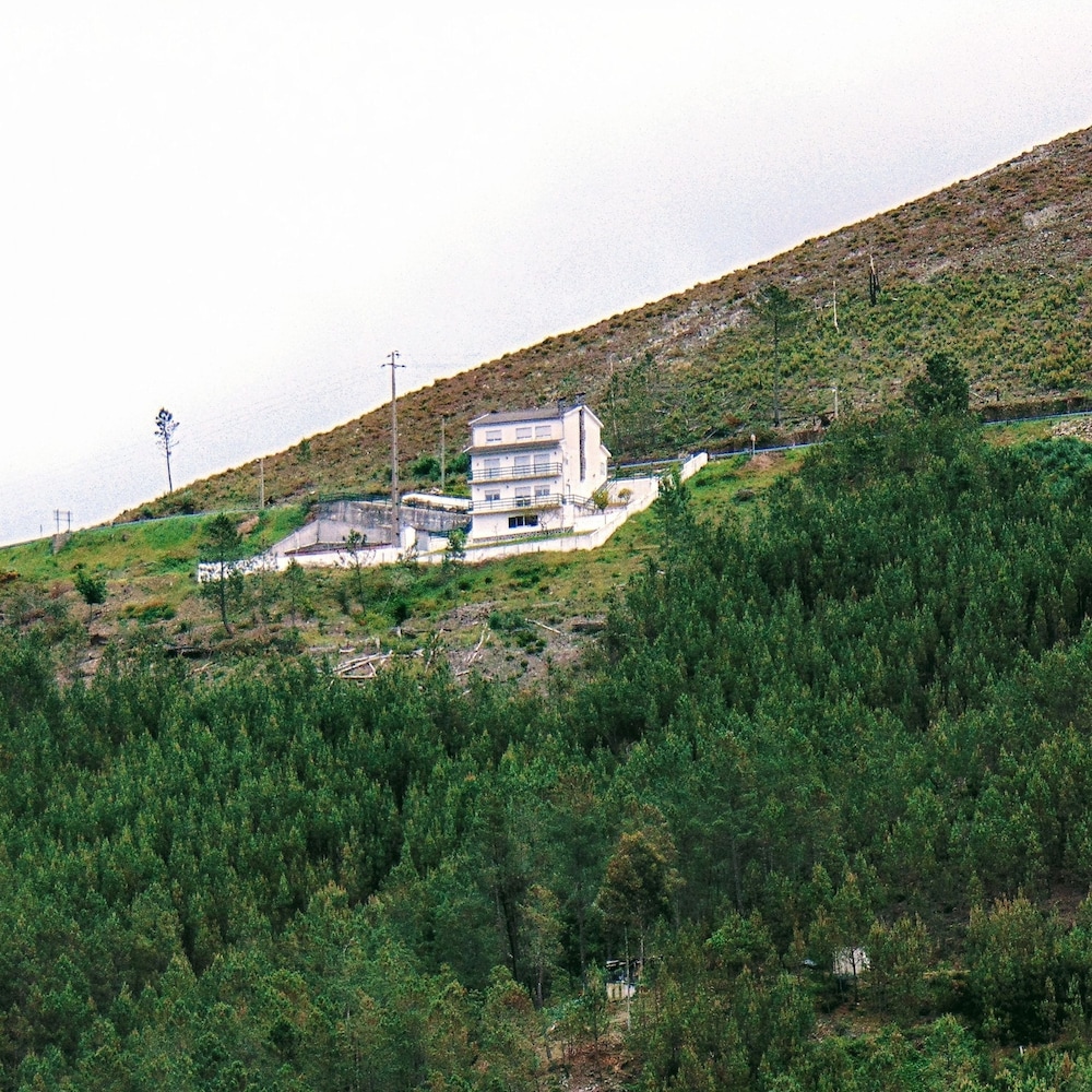 Private Pool Villa Serra da Estrela