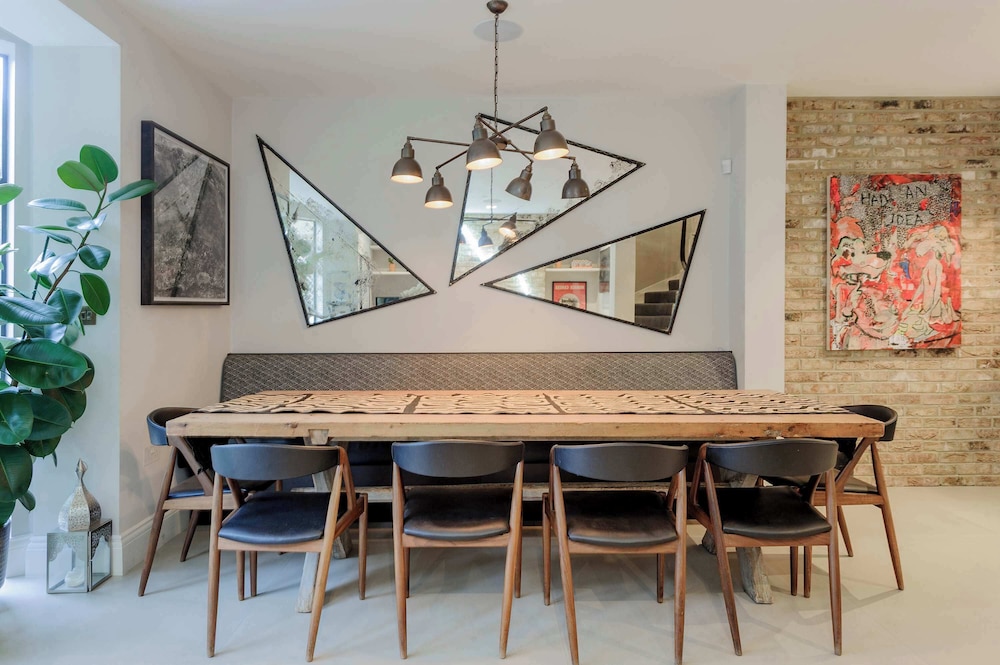 Gorgeous 3 bed House in Sloane Square With Garden
