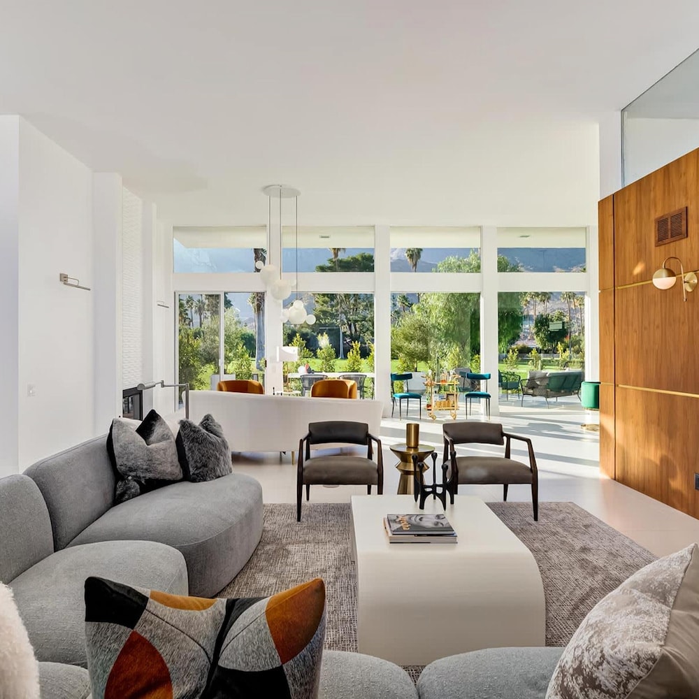 Indian Canyon Oasis in Palm Springs
