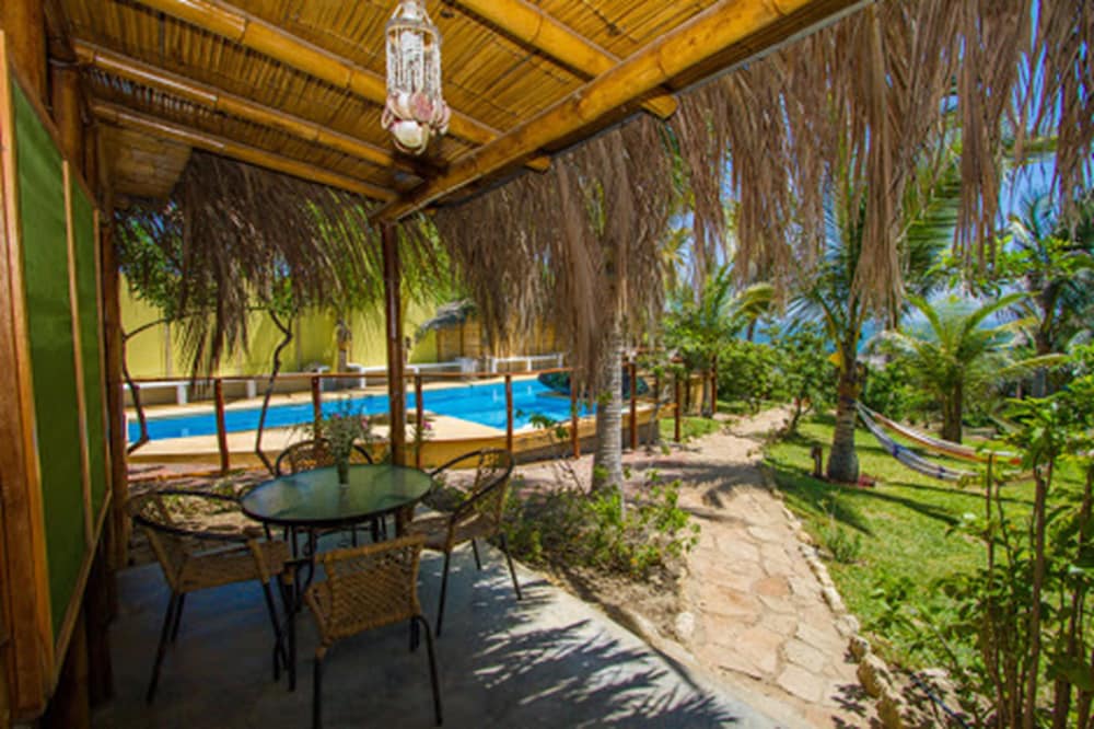 El Destino Casas y Bungalows Vichayito