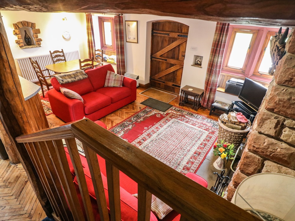 Elm Cottage
