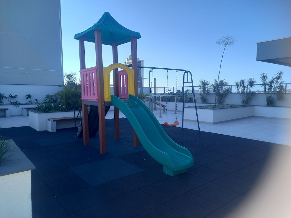 Skyline Comfort Club - Azul Celeste