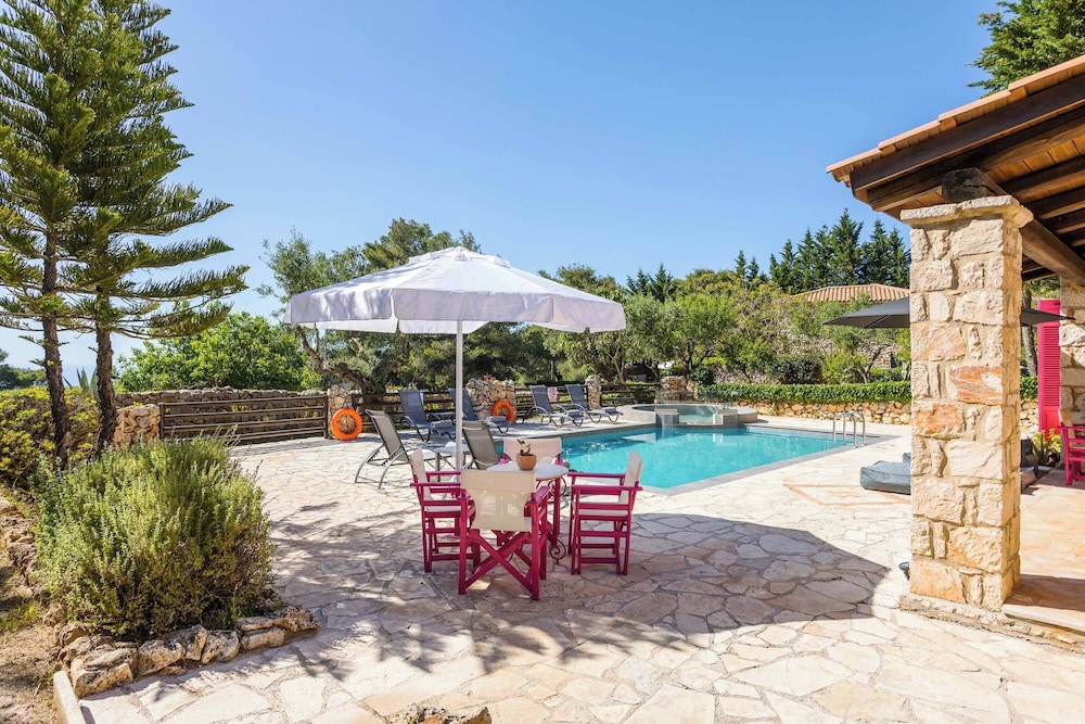 Villa Ariadne Aresti