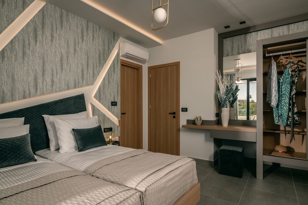 Vatia Villas