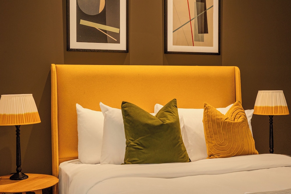 Your Apartment - Liverpool Street