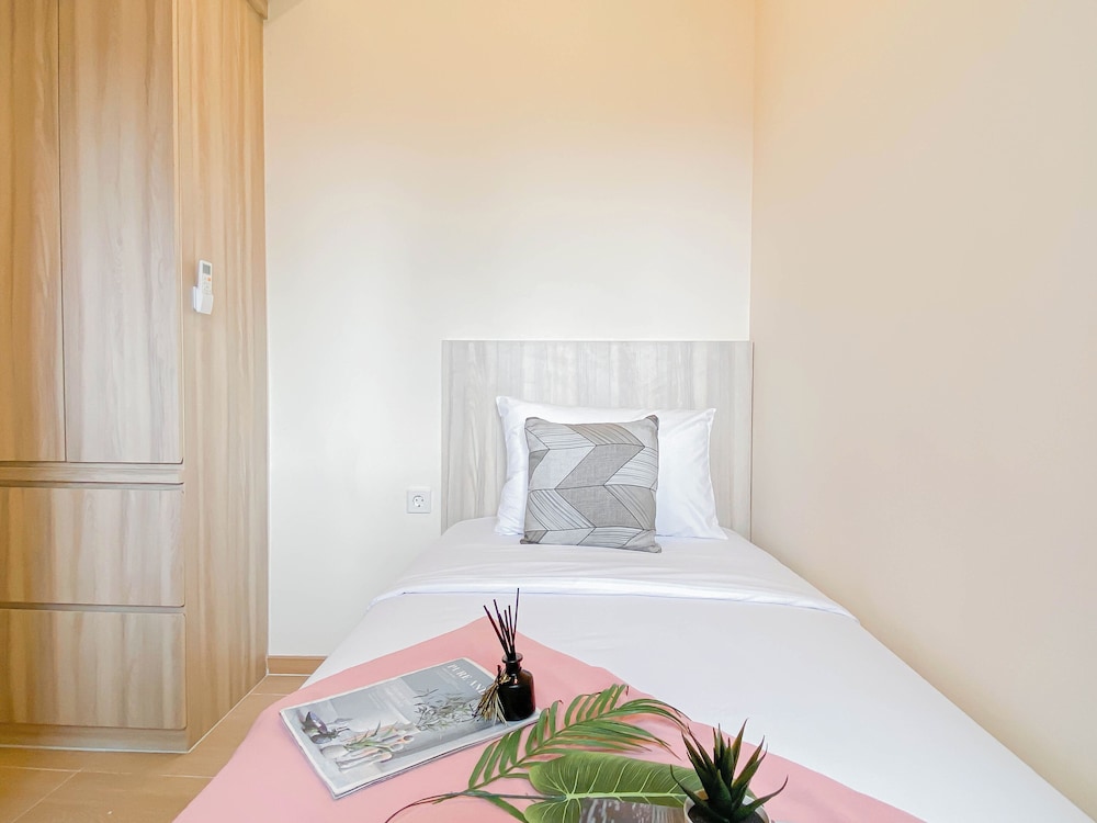 Simple Style 3Br Apartment At Meikarta