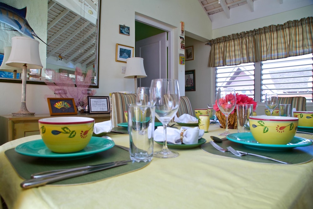 Windjammer, 4BR by Jamaican Treasures