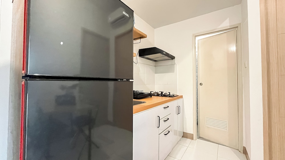 Minimalist Chic 2Br Apartment At Tokyo Riverside Pik 2