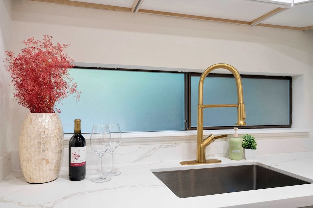 @marbella Lane-cozy Luxury Townhome Near Microsoft