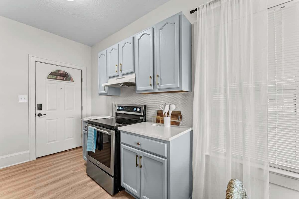 304 Lakeshore - Unit 1 and 2