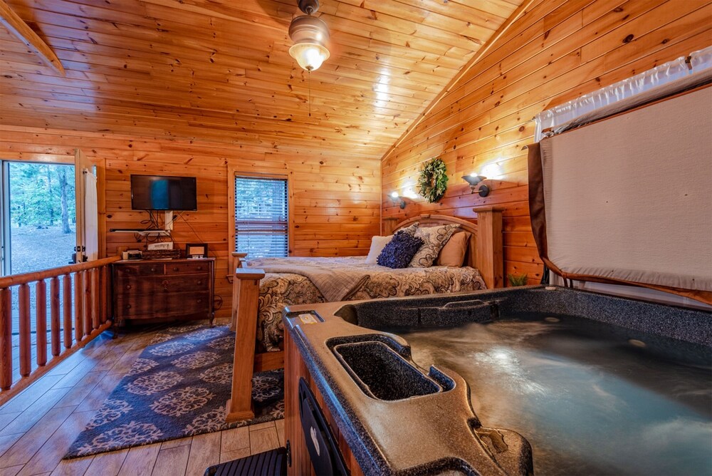 The Haven Studio Bedroom Cabin by Redawning view 2