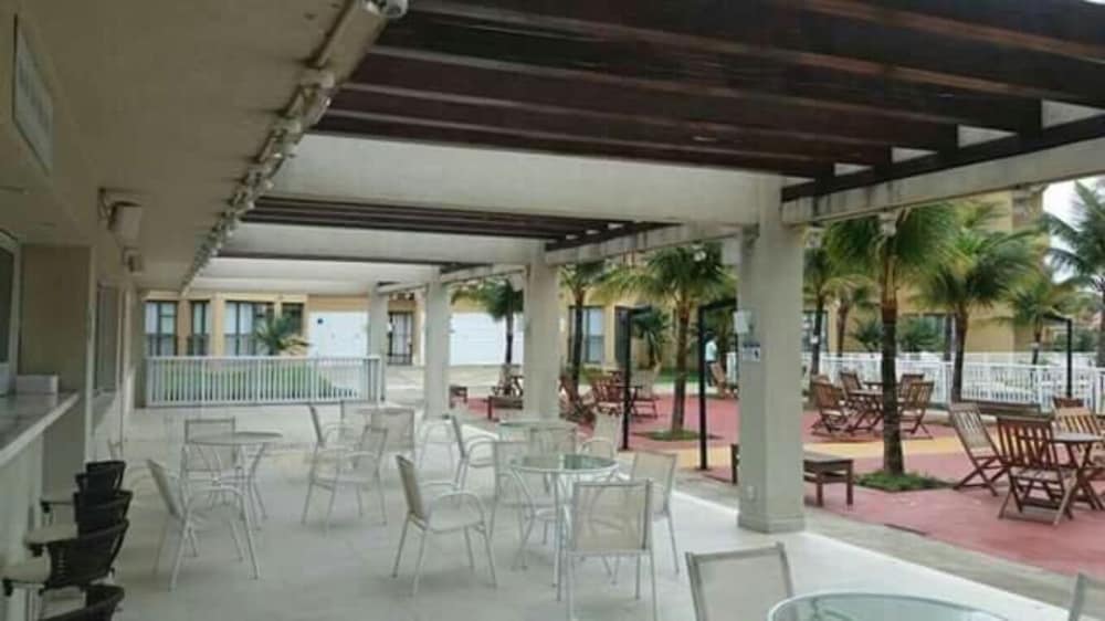 Reserva do Sahy, Condado