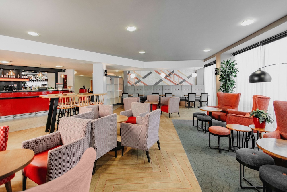 Gateshead Vacations - Ramada Encore by Wyndham Newcastle-Gateshead - Property Image 3