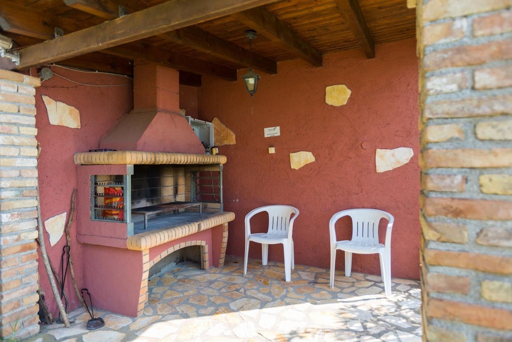 Villa Eleni Agios Stephanos