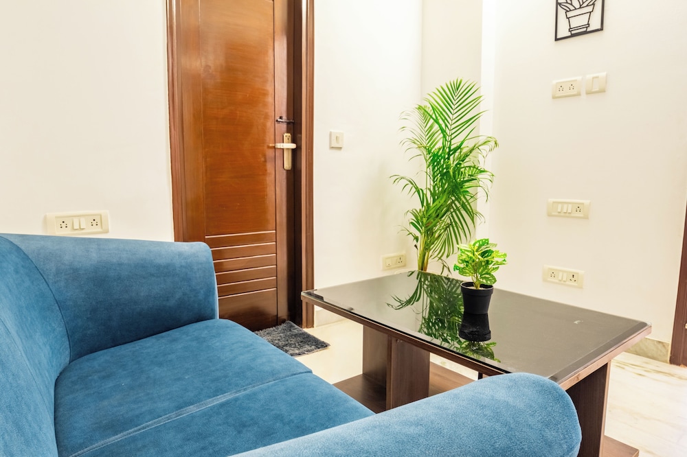 Housr 2 BHK Apartment Sector 39 Gurgaon