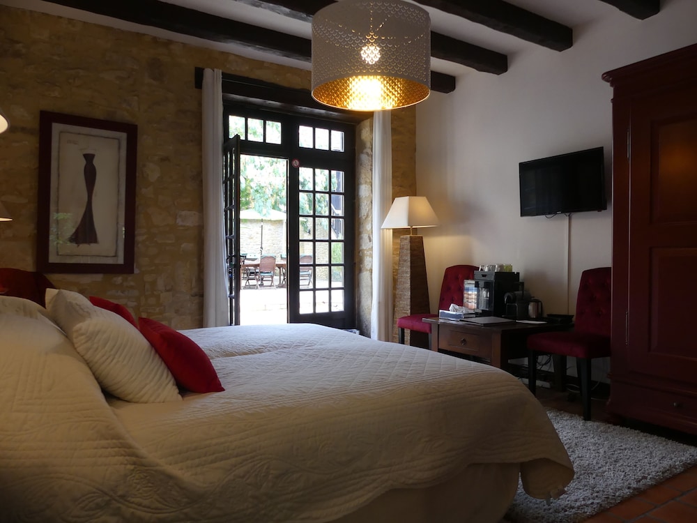 Le Noyer Residence - Property Image 7
