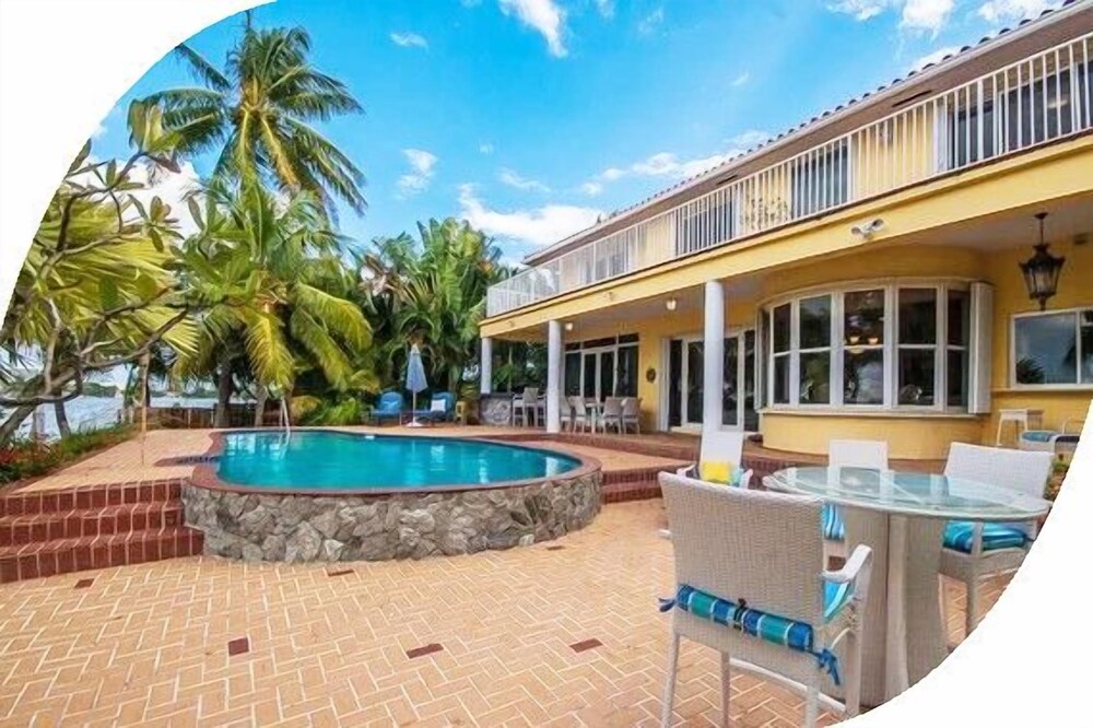 5 Bedroom Homes in Miami Beach by TMG