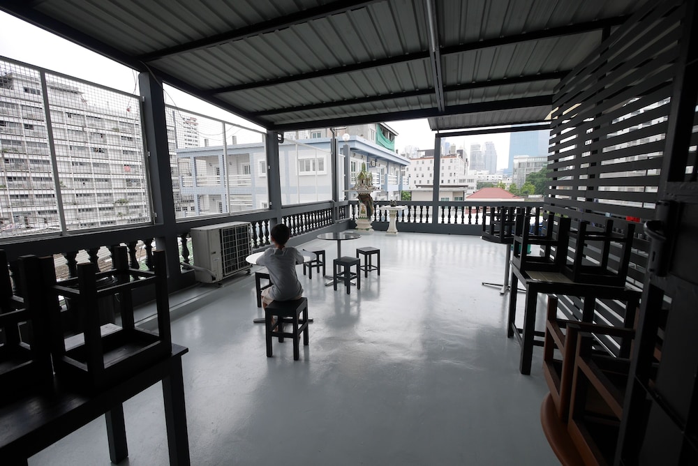 Lee Home Bangkok