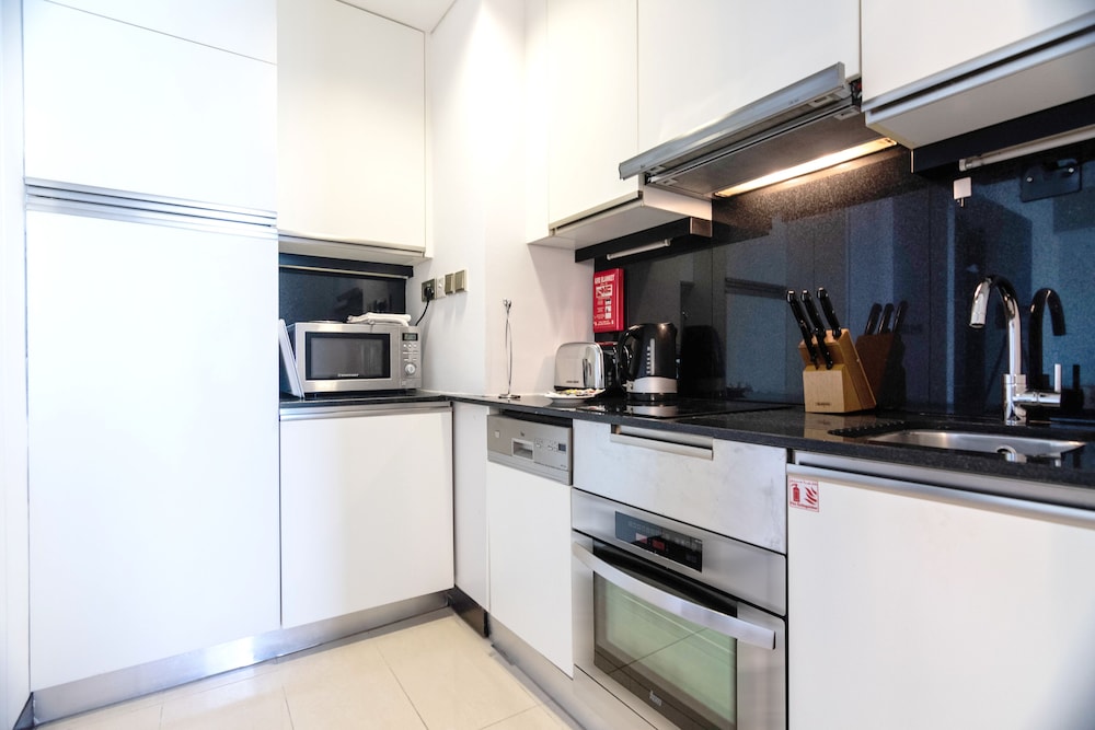 Lux BnB Address Dubai Marina-Studio