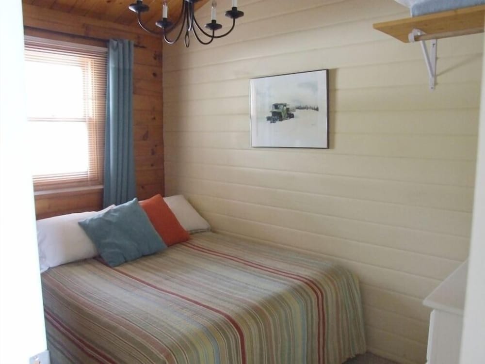 The Quarterdeck Resort