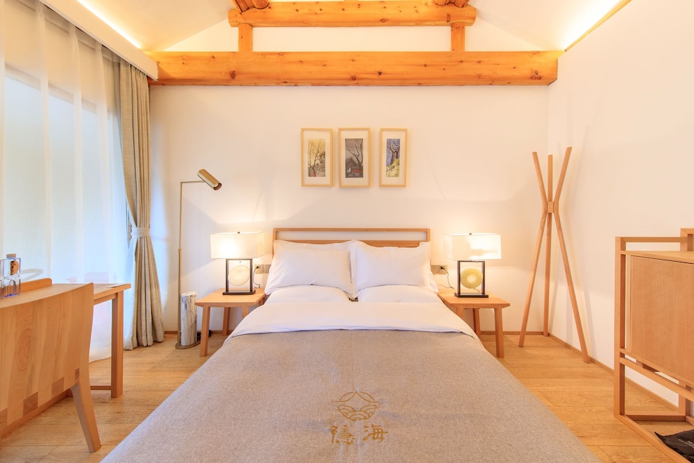 ISVARA Culture Homestay Li Mu Space