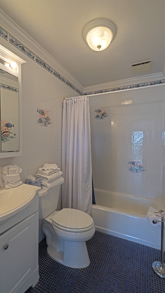 Montauk Oceanside Suites