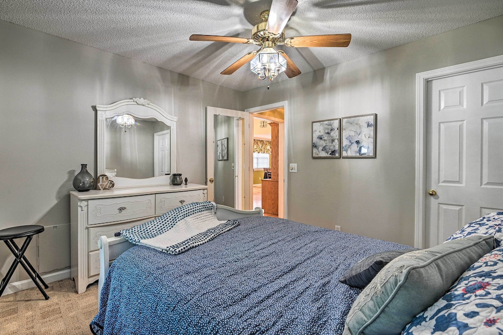 Stunning Sumter Home on Active 330-acre Farm! view 2