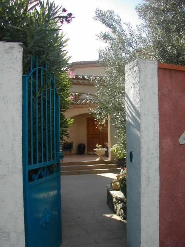 Photo 15