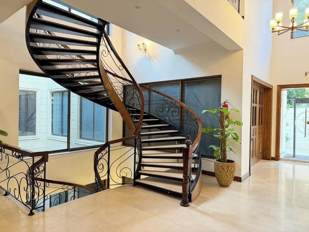 Rhodium Hotel ONE