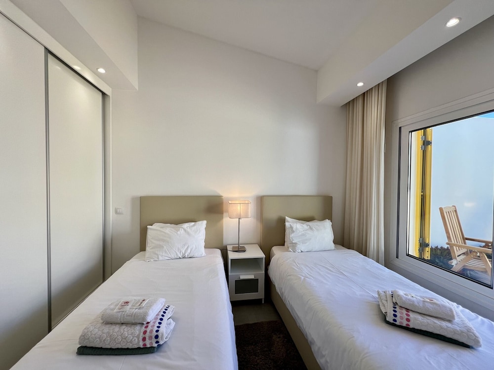 Vilamoura Club Villa 2 by Homing