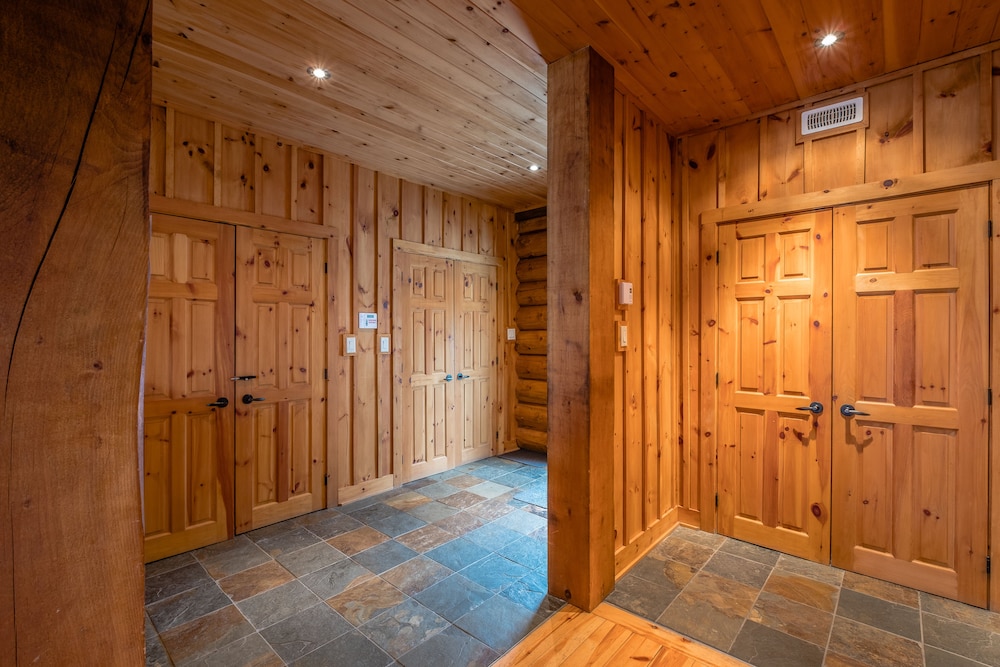 RCNT Chalets