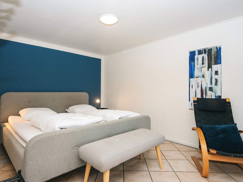 2 Person Holiday Home in Hojer
