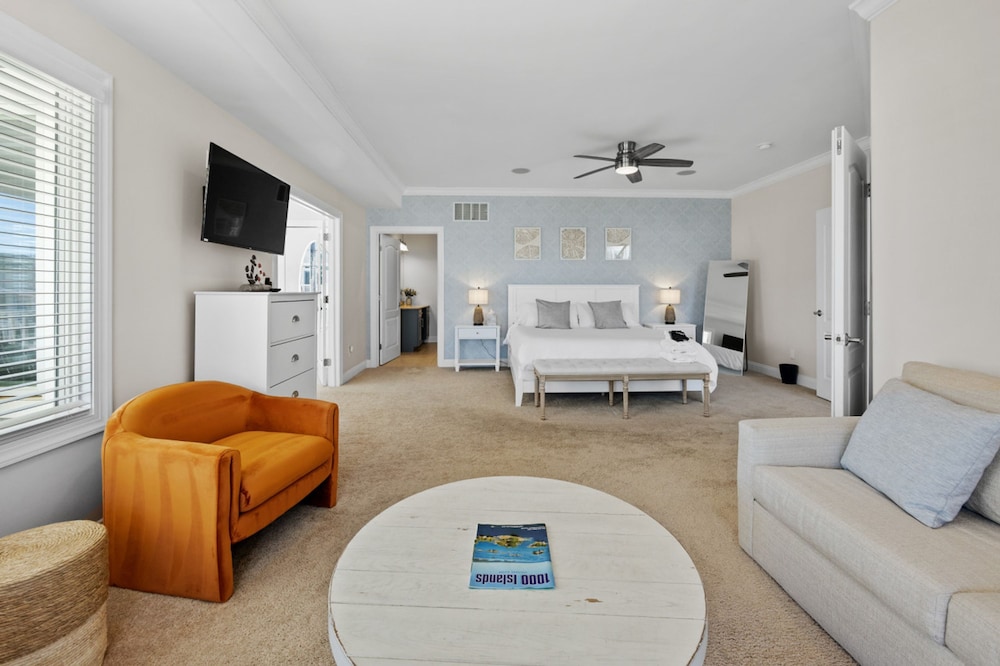 Heated Pool Hot Tub 5BR Game Room Elevator Cabana