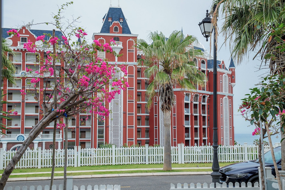 Villa NovaWorld Phan Thiet Luxury Travel