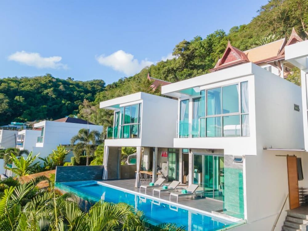 Baan Saint Tropez Villas Kata Beach