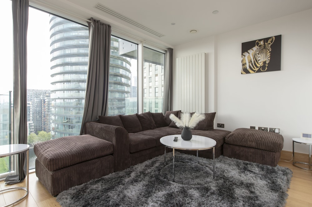 Apartment - Canarywharf - City of London - Sleeps4