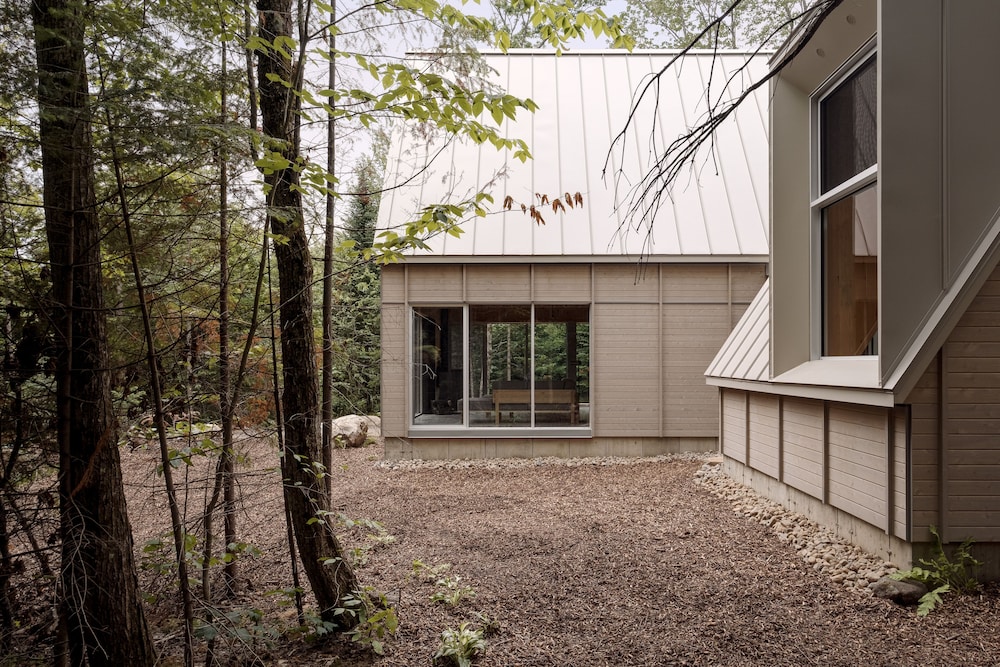 BESIDE Habitat